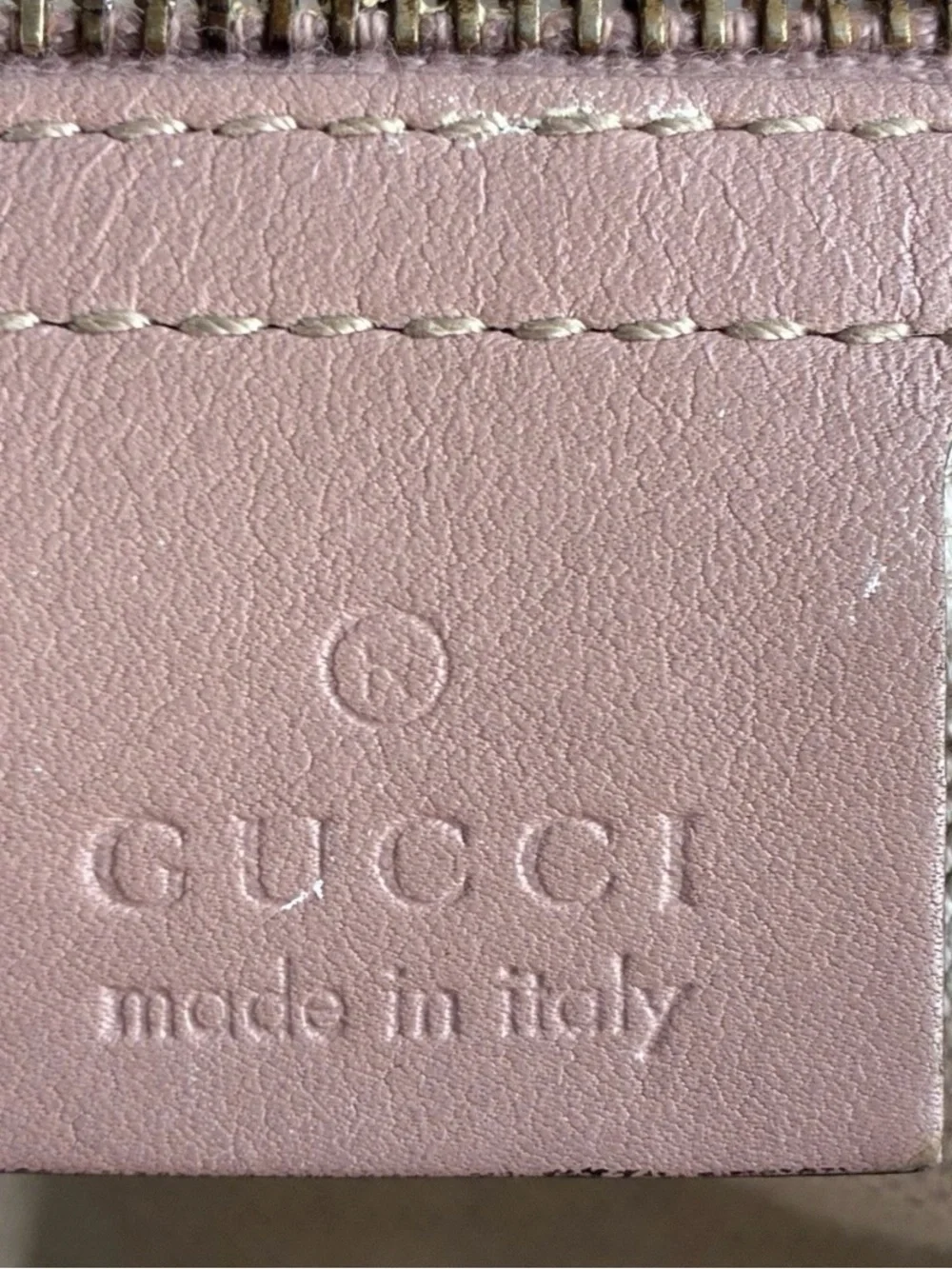 GUCCI Guccissima Bree Medium Foldover Tote Pink Leather 2-Way Crossbody Bag